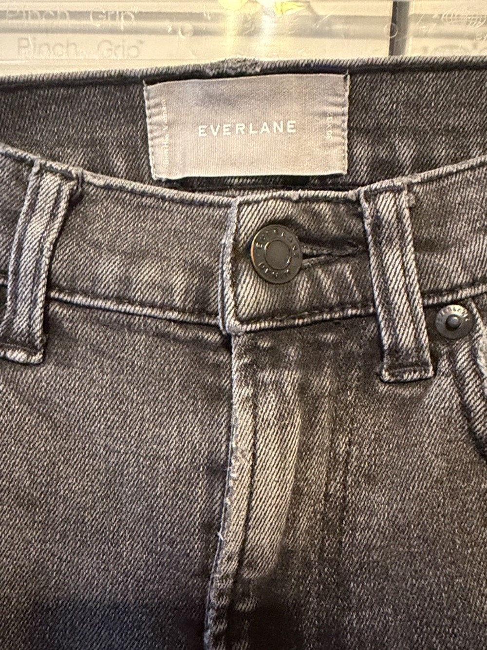 Everlane Men’s Slim Jeans 30 x 32 - Picture 4 of 9